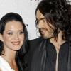 Russell Brand und Katy Perry haben sich nur 14 Monate nach ihrer Hochzeit scheiden lassen. Es gibt Spekulationen, Perry habe die Scheidung aus religiösen Gründen nicht eingereicht.