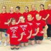 Die Meistermannschaft des TSV Meitingen. Hintere Reihe von links Laura Nowak, Freija Miller, Olivia Miehler, Sarah Meister, Elisabeth Kuchenbauer, Corinna Hederich, Trainer Dietmar Süßner, Vorne von links Alina Sluha, Katrin Halmagyi, Lisa Krestel, Larissa Wolf. 