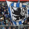 Immer noch viele Fans halten die Fahne des TSV 1860 München hoch. Nun wird ihnen wieder ein wenig Hoffnung gemacht.