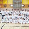 Zahlreiche junge Sportlerinnen und Sportler unterzogen sich in Fuchstal einer Gürtelprüfung im Taekwondo. Mit im Bild Cheftrainer Uwe Bessel, Abteilungsleiter Dieter Otto und Prüfer Reinhold Gruber (von links). 