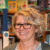 Michaela Dollinger hat für ihre Arbeit in der Bücherstube in Kinsau in den vergangenen 25 Jahren das Ehrenzeichen des Bayerischen Ministerpräsidenten erhalten. 