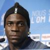 Marseilles Stürmer Mario Balotelli hat mit einem außergewöhnlichen Torjubel für Schlagzeilen gesorgt.