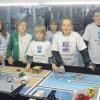 Die „Ammersee Robots“ vom Ammersee-Gymnasium in Dießen mit dem Roboterparcours, in diesem Jahr zum Thema „Food Factor“.  