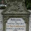 Das Grab von Johann Baptist Leuthenmayr an seinem letzten Wirkungsort Rain.