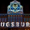 Ende Oktober fanden in Augsburg erstmals die „Light Nights“ statt. Es gab eine große Lichtershow in der Innenstadt, bei der unter anderem auch das Rathaus beleuchtet wurde. 