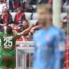 FCA-Stürmer Raul Bobadilla bejubelt seinen Treffer in München. 