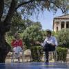 Auf der antiken Agora von Athen hat der griechische Premierminister Kyriakos Mitsotakis Kommissionspräsidentin Ursula von der Leyen empfangen.  	
