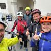 Günter Schneid (zweiter von rechts) fuhr mit seiner Familie den Obermarchtal Mountainbike Marathon mit. Ein E-Bike kommt für den Ausdauersportler nicht in Betracht.