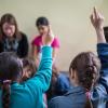 In der Vorbereitungsklasse der Rosensteinschule in Stuttgart werden Flüchtlingskinder auf die Teilnahme am regulären Schulunterricht vorbereitet.