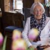 Maria Schütze-Bergengruen lebt in einem ehemaligen Bauernhaus in der Dorfmitte von Leeder. Die 90-Jährige ist die Tochter des Schriftstellers Werner Bergengruen und Ururenkelin der Komponistin Fanny Hensel.