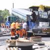 Die Arbeiten an der Haunstetter Straße gehen am Pfingstwochenende zügig voran.