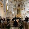 Die ersten Elchinger Musiktage haben begonnen, und zwar mit einem Ausflug in die Elchinger Musikgeschichte. Die Kulisse der barocken Klosterkirche lieferte die passende Atmosphäre.