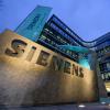 Die Corona-Pandemie hat auch der Siemens-Konzern zu spüren bekommen: Um rund 13 Milliarden Euro sank der Umsatz im letzten Quartal.