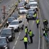 Nichts geht mehr: Demonstranten blockieren aus Protest gegen die französischen Spritpreise eine Autobahnausfahrt.