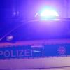 Beim Absturz eines Leichtflugzeuges auf einem privaten Flugplatz in Schönberg ist am Samstagabend der 46-jährige Pilot aus dem Landkreis Traunstein gestorben (Symbolbild).