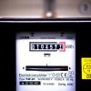 Stromkosten
ARCHIV - 06.09.2022, Bremen: Ein Stromzähler zeigt in einem Mietshaus die verbrauchten Kilowattstunden an. (zu dpa "Strom wird teurer: Preiserhöhungswelle zum Jahresbeginn") Foto: Sina Schuldt/dpa +++ dpa-Bildfunk +++

