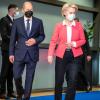 EU-Kommissionspräsidentin Ursula von der Leyen hat beim Antrittsbesuch des neuen Kanzlers die Bedeutung Deutschlands für die Europäische Union gewürdigt.