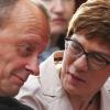 Seite an Seite? Friedrich Merz und Annegret Kamp-Karrenbauer.