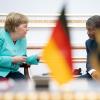 Bundeskanzlerin Angela Merkel (CDU) traf in Angola den Präsidenten des Landes, Joao Lourenco.