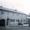 Ab 1952 wurde auf einem erworbenen Grundstück in der Zettlerstraße das erste Werk errichtet. Das Foto stammt aus dem Jahr 1955. 
