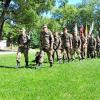 IN Augsburg waren am Donnerstag rund 50 Soldaten unterwegs. Die Reservisten machten einen besonderen Marsch.