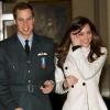 Prinz William geht zur Marine, und Kate Middleton soll sich nach dem Willen der Queen einen richtigen Job zulegen.
