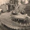 Rosenmontagsumzug in Burgau im Fasching 1951.
