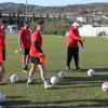 Der TSV Merching um Trainer Günter Bayer (rechts) bereitete sich im Trainingslager am Gardasee auf die Restsaison vor. 