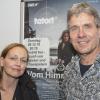 Ein „Tatort“ mit Kinopremiere in Landsberg. Schauspielerin Beate Maes und Regisseur und Autor Tom Bohn im Olympia Filmtheater in Landsberg.