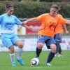 Nur Nuancen trennten den TSV Gersthofen (rechts Simone Hampp) und den SC Biberbach (links Janina Schenk) im Derby der Bezirksliga. Durch einen kuriosen Treffer behielten die Gäste in der Selgros-Arena mit 1:0 die Oberhand. 	