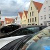 Noch reicht die Parkscheibe. Doch es gibt Bewerber für die Nachfolge von Oberbürgermeister Hermann Faul, die sich für flächendeckende Parkgebühren in der Nördlinger Altstadt aussprechen. 