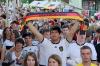 Bei der Fußball-WM 2010 gab es in Wertingen noch ein Public Viewing am Marktplatz. 2026 findet eine Übertragung auf dem Gantze-Gelände in der Industriestraße statt.