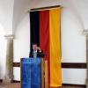Weiß viel von der Bundespolitik zu erzählen: Eduard Oswald sprach 2017 in Thierhaupten zum Tag der Deutschen Einheit.