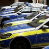 Die Polizei ermittelt gegen einen 42-jährigen Mann. Er soll einen 56-Jährigen tödlich verletzt haben.