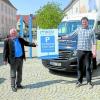 Alle Pöttmeser Bürger, Firmen und Vereine können den Kleinbus nutzen, der ab sofort am Rathaus am Pöttmeser Marktplatz steht.