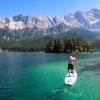 Arnd Dünzinger ist auf dem Eibsee unterwegs.