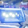 Auto fängt nach Unfall Feuer