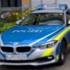 Die Polizei sucht einen flüchtigen Unfallfahrer in Großaitingen. 