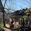 In Wemding ist dieses Bauwerk auf dem Gelände des Klosters weitgehend zerstört worden. Die Feuerwehr löschte die Flammen.