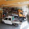 Im neuen Bauhof von Dinkelscherben ist nun alles an einem Ort, was die Mitarbeiter für ihre Arbeit brauchen. Bisher waren die Fahrzeuge und Geräte auf mehrere Standorte im Gemeindegebiet verteilt. 