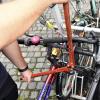 Vor dem Augsburger Amtsgericht sind zwei Männer wegen Fahrraddiebstahls verurteilt worden.