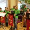 Weihnachtliche Weisen, aber auch Musical-Melodien erklangen beim Jahreskonzert des Musikvereins Osterbuch.  	