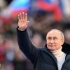 Wladimir Putin, Präsident von Russland, lässt sich am achten Jahrestag des Referendums über den Status der Krim von seinen Anhängern feiern.
