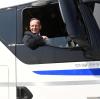 Fuhr mal eine Runde mit: Verkehrsminister Volker Wissing in einem Quantron-Lkw.
