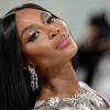 Auch Model Naomi Campbell leidet unter Hitzewallungen.