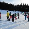 Mit großer Begeisterung ist der Ski- und Snowboard-Nachwuchs aus Pöttmes auf den Pisten unterwegs.