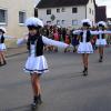 Das Ende der fünften Jahreszeit bildet im Landkreis Günzburg der Gaudiwurm im Altort Jettingen. Ausgelassen feierten die Narren bei bestem Wetter den Saison-Endspurt.