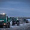 Schon früh machten sich Landwirte aus dem Landkreis auf den Weg nach Nördlingen zum Protest. Der Verkehr staute sich auf der B25 und in der Innenstadt. Über 1000 Traktoren waren auf der Kaiserwiese.