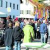 Großer Andrang herrschte gestern Nachmittag bei Bilderbuchwetter am Leederer Herbstmarkt. Foto: Andreas Hoehne