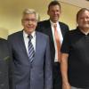 Das erfolgreiche Team der Raiffeinsenbank imn Hiltenfingen (von links): Ludwig Müller (Aufsichtsrat), Jürgen Thumm (Vorstand), Gerhard Wagner (Vorstand), Markus Spörl und Hermann Weber (beide Aufsichtsrat)